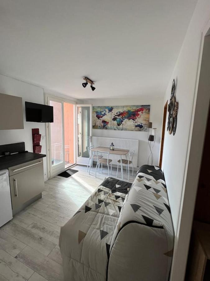 Charmant Appartement Calme Et Lumineux Chateauvieux  Exteriér fotografie